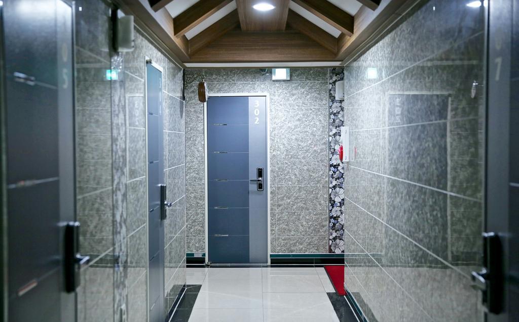 Goodstay Tomo Guest house