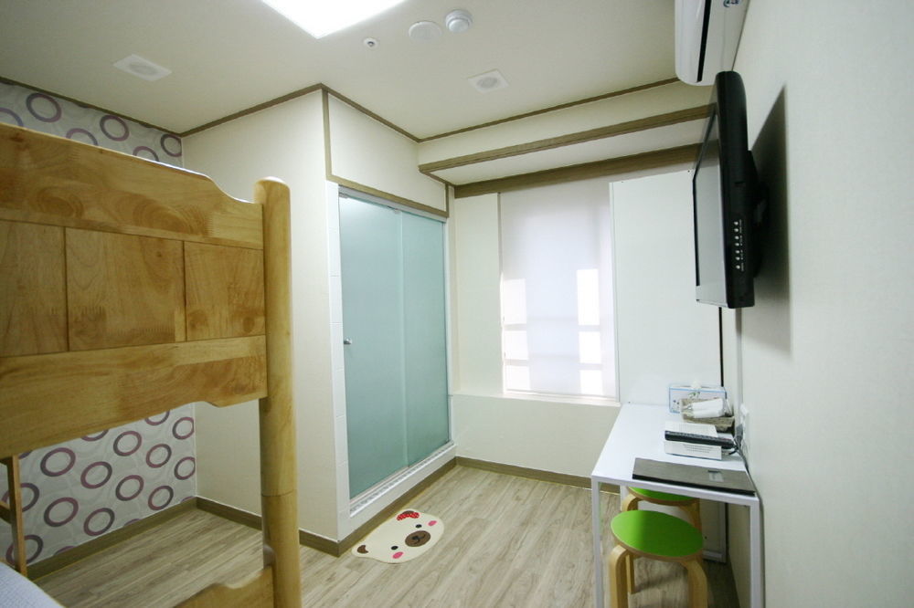 Goodstay Tomo Guest house 2*